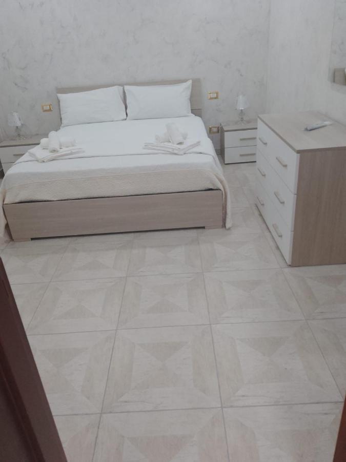 Casa Vacanza Kristal Catania Exterior photo